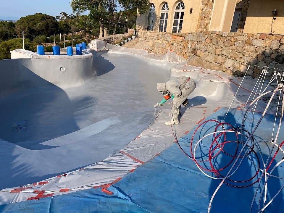 Revêtement piscine polyester